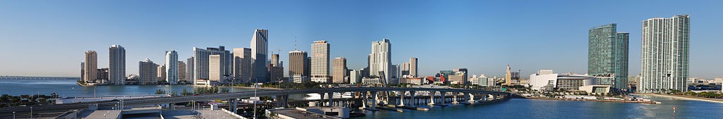 1024px-DowntownMiamiPanorama