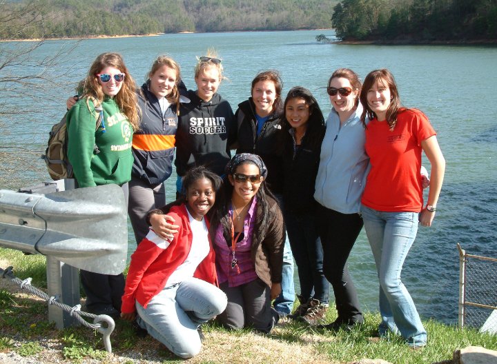 Group picture of students 